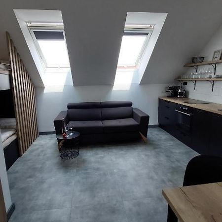Apartman Po Schodech Nahoru Bořetice Extérieur photo