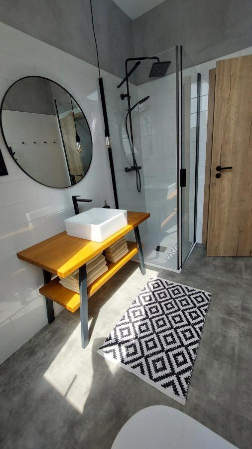 Apartman Po Schodech Nahoru Bořetice Extérieur photo